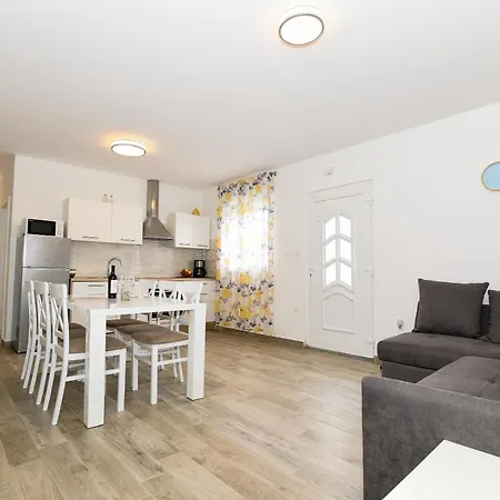 Nova A1 * Poljica (Zadar)