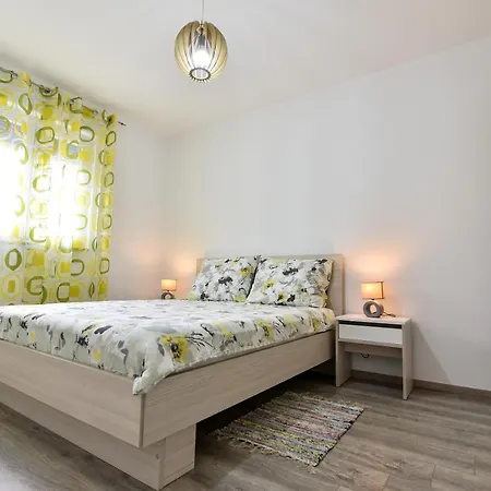 Nova A1 * Poljica (Zadar)