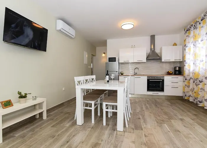 Appartement Nova *