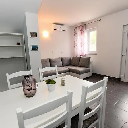 Apartament Nova
